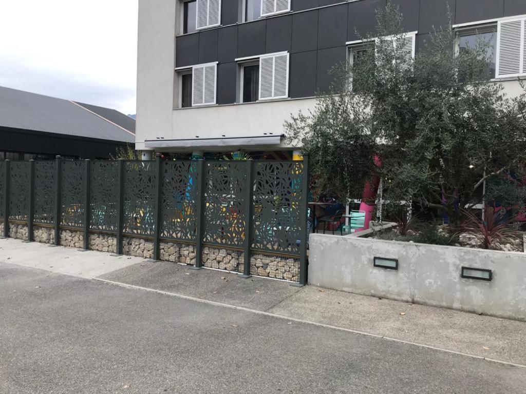 Ekho Hotel Grenoble Nord Saint Egreve Exterior photo