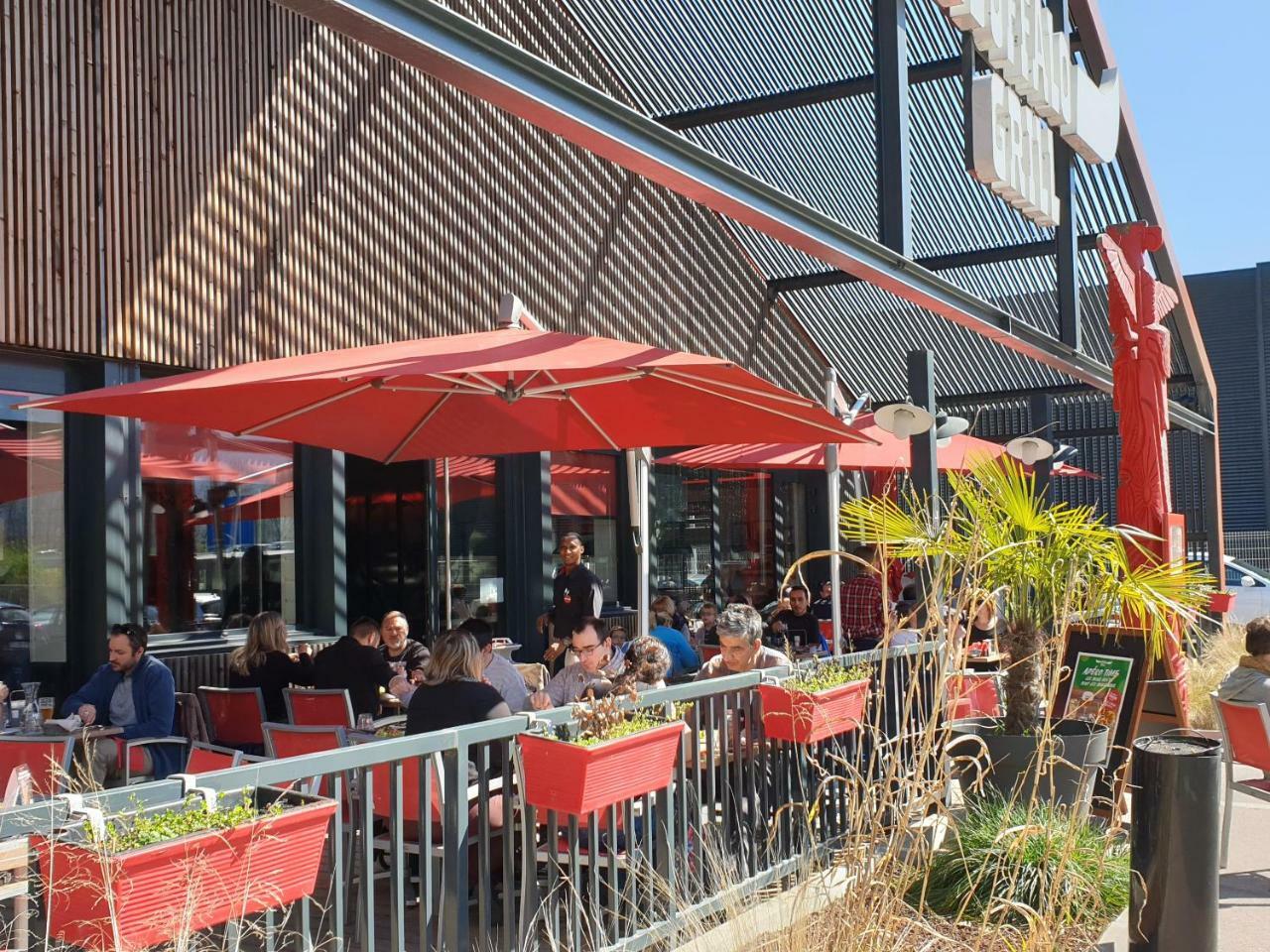 Ekho Hotel Grenoble Nord Saint Egreve Exterior photo
